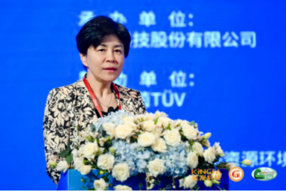 中國包裝聯(lián)合會(huì)副會(huì)長(zhǎng) 王利 中國包裝聯(lián)合會(huì)副會(huì)長(zhǎng) 王利