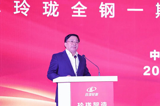 吉林省委副書記、省長韓俊致辭。 吉林省委副書記、省長韓俊致辭。