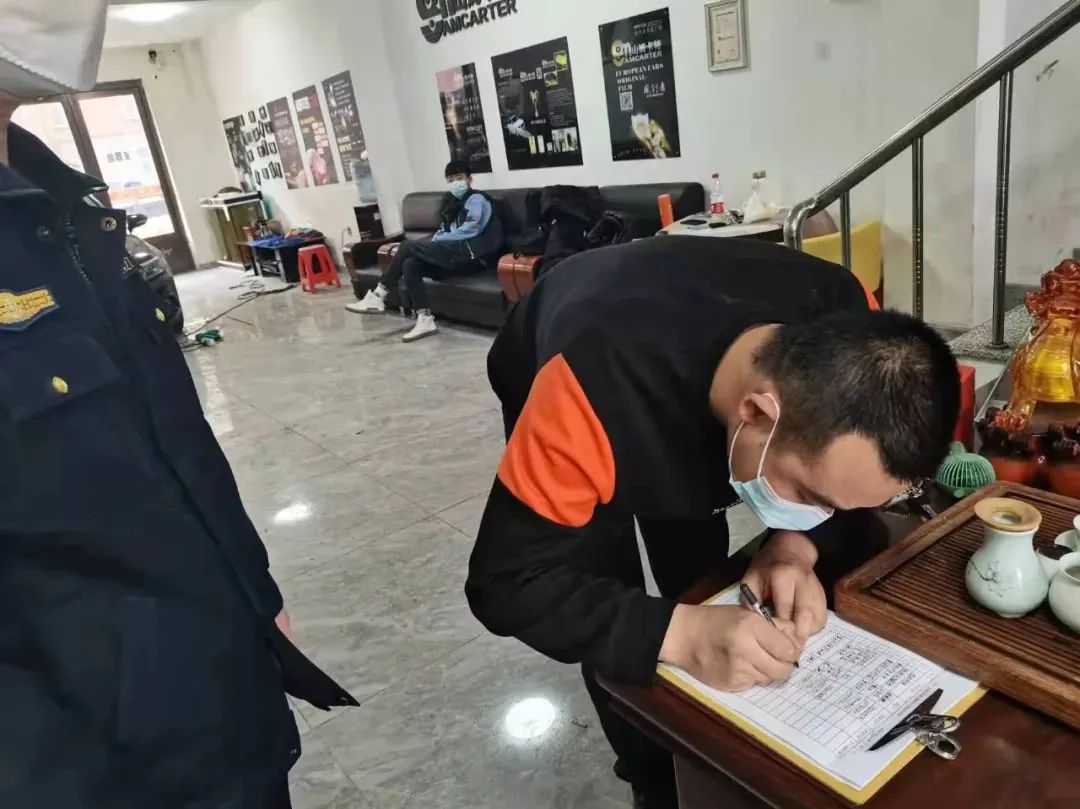 受疫情影響的輪胎店、汽配店遠不止上述報道的這幾家
