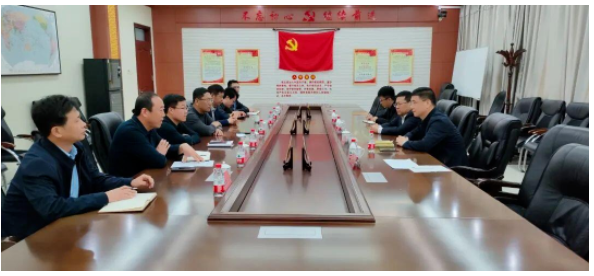 強化服務(wù)保障,解決輪胎企業(yè)當(dāng)前遇到的一些難點問題。 強化服務(wù)保障,解決輪胎企業(yè)當(dāng)前遇到的一些難點問題。
