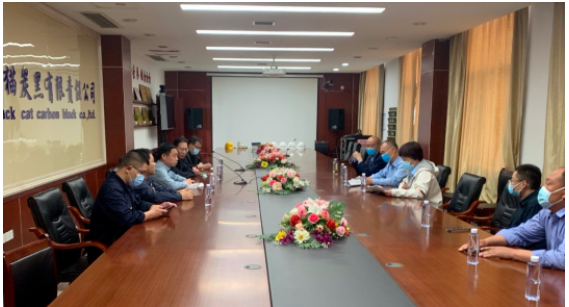 督查組詳細(xì)了解公司安全生產(chǎn)、環(huán)保運行工作,查閱公司環(huán)評、批復(fù)及檢測報告等材料,并深入現(xiàn)場檢查。 督查組詳細(xì)了解公司安全生產(chǎn)、環(huán)保運行工作,查閱公司環(huán)評、批復(fù)及檢測報告等材料,并深入現(xiàn)場檢查。