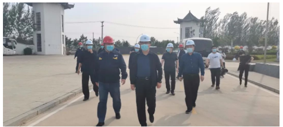 李大為一行到朝陽黑貓公司調研 李大為一行到朝陽黑貓公司調研