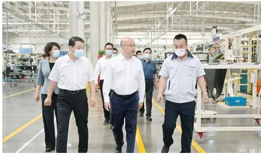 河北省長(zhǎng)王正譜調(diào)研萬達(dá)輪胎