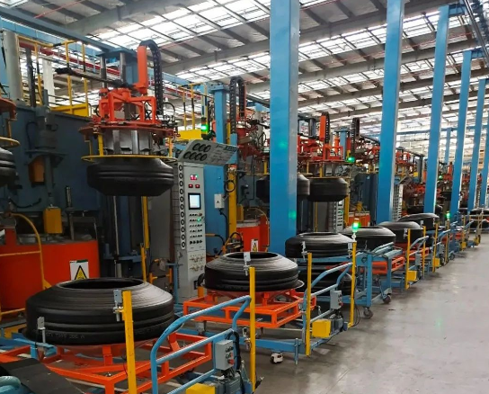 桂林出口越南硫化機投入使用 桂林出口越南硫化機投入使用