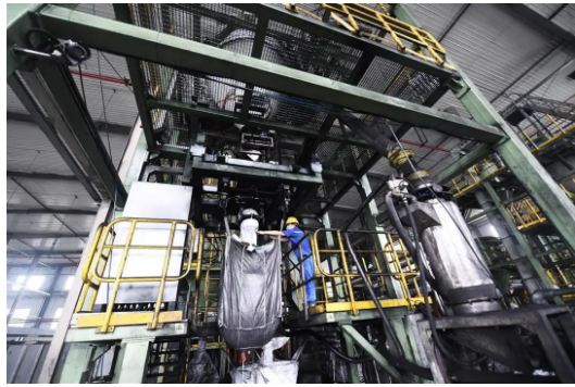 雙星廢舊輪胎工廠滿負荷生產 雙星廢舊輪胎工廠滿負荷生產