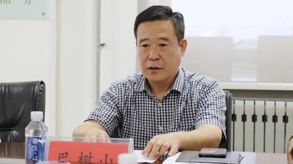 萬達集團董事局董事、輪值執行總裁巴樹山帶隊到耐斯特炭黑公司進行項目驗收 萬達集團董事局董事、輪值執行總裁巴樹山帶隊到耐斯特炭黑公司進行項目驗收