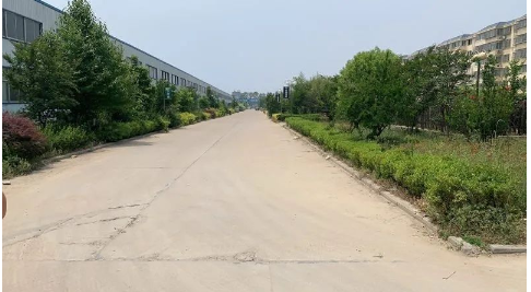 2020年10月份,該公司曾在阿里巴巴司法拍賣網(wǎng)絡(luò)平臺上進(jìn)行變賣活動。變賣標(biāo)的是山東億諾工程輪胎有限公司所有的機(jī)器設(shè)備一宗,起拍價358.9434萬元。 2020年10月份,該公司曾在阿里巴巴司法拍賣網(wǎng)絡(luò)平臺上進(jìn)行變賣活動。變賣標(biāo)的是山東億諾工程輪胎有限公司所有的機(jī)器設(shè)備一宗,起拍價358.9434萬元。