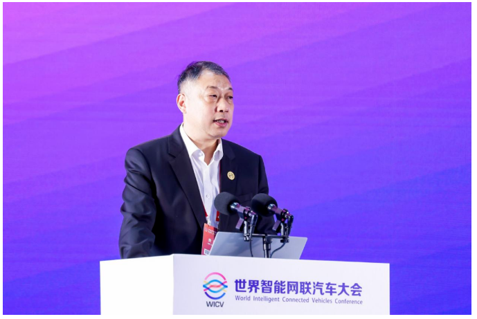 工業和信息化部裝備工業一司副司長 郭守剛 工業和信息化部裝備工業一司副司長 郭守剛