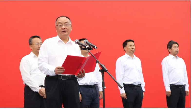 湖北匯富納米材料股份有限公司董事長王躍林發表講話 湖北匯富納米材料股份有限公司董事長王躍林發表講話
