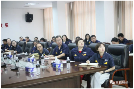 此次培訓旨在改變員工的思想觀念、工作方式和行為習慣,從而提高工作效率。公司推進信息化進一步升級,梳理公司管理流程,明確管理職責,使員工的工作由繁至簡,促進企業(yè)管理水平更上一個臺階。 此次培訓旨在改變員工的思想觀念、工作方式和行為習慣,從而提高工作效率。公司推進信息化進一步升級,梳理公司管理流程,明確管理職責,使員工的工作由繁至簡,促進企業(yè)管理水平更上一個臺階。
