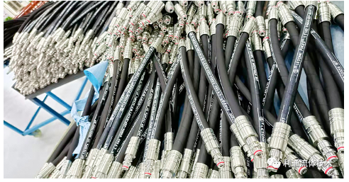 礦用管路系統解決方案—MT98礦用橡膠軟管 礦用管路系統解決方案—MT98礦用橡膠軟管