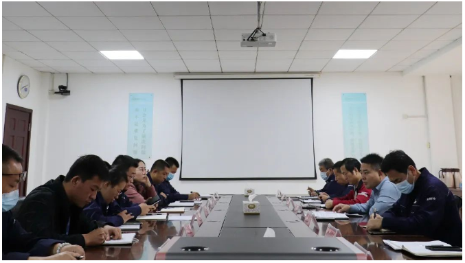 耐斯特炭黑公司將在加壓奮進中破解發展面臨的各種難題,在擔當實干中化解來自各方面的風險挑戰和巨大壓力,在高質量發展的道路上再來一場比學趕超,勇擔使命、踔厲奮發、篤行不怠、團結奮斗,全力譜寫公司跨越發展的新篇章,為集團公司實現高質量穩健發展做出積極貢獻! 耐斯特炭黑公司將在加壓奮進中破解發展面臨的各種難題,在擔當實干中化解來自各方面的風險挑戰和巨大壓力,在高質量發展的道路上再來一場比學趕超,勇擔使命、踔厲奮發、篤行不怠、團結奮斗,全力譜寫公司跨越發展的新篇章,為集團公司實現高質量穩健發展做出積極貢獻!