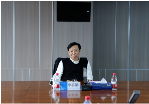 董事長帶頭,簽署戰略合作 董事長帶頭,簽署戰略合作