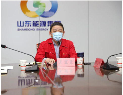 會議首先傳達了集團公司兩次疫情防控會議精神和疫情防控明白紙,并就優(yōu)化和調整防控措施進行了全面部署。 會議首先傳達了集團公司兩次疫情防控會議精神和疫情防控明白紙,并就優(yōu)化和調整防控措施進行了全面部署。