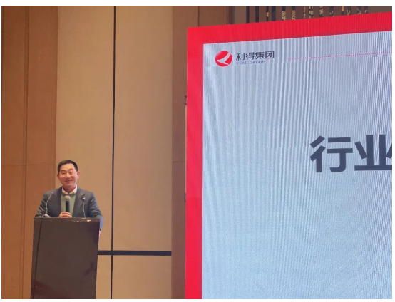 輪胎總裁:黃金年份到來… 輪胎總裁:黃金年份到來…