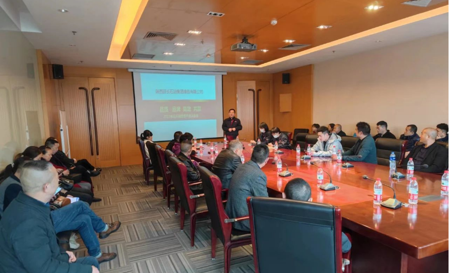 相關技術人員介紹了公司新品開發規劃，展示了公司亮點產品，解答了客戶關心關注的產品性能、新品推介等核心問題。交流現場氣氛非常熱烈。