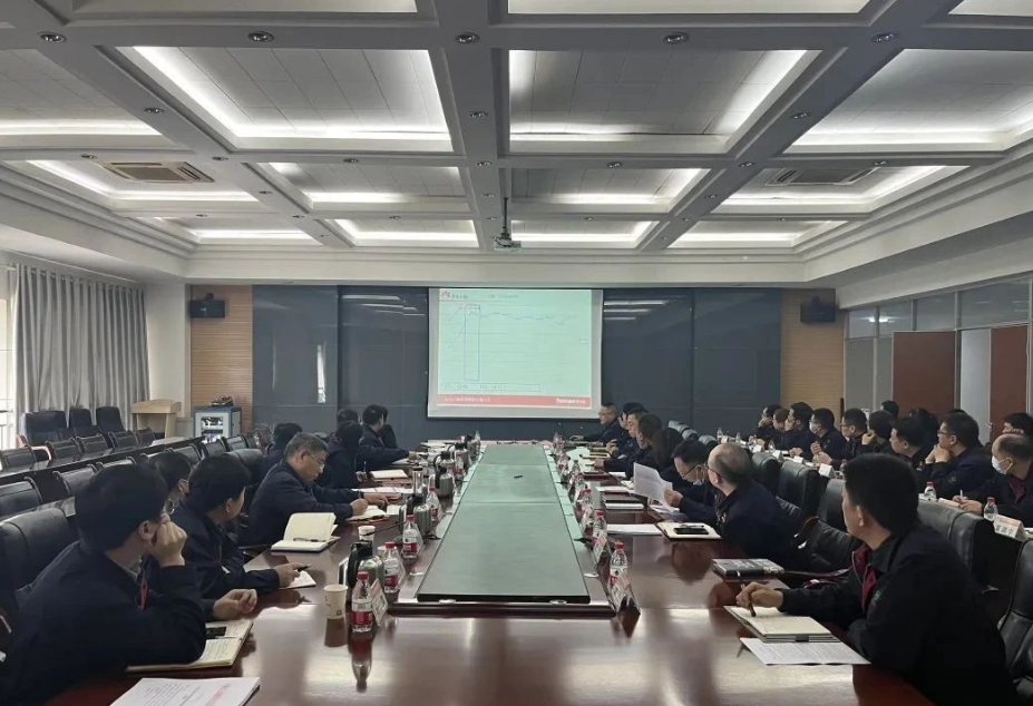 延長橡膠公司召開總結分析會，強調二季度機遇大于挑戰