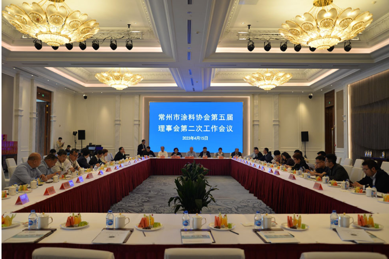 在實地參觀后，參會嘉賓圍繞產品技術相關話題開展了深入交流，分享自己的觀點和感觸。