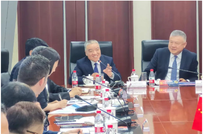 對于當地特別關心的失效橡膠制品回收問題，寶通積極踐行產品全生命周期綠色發展理念，將于年內在西澳落地全球第一家失效橡膠產品回收工廠，未來寶通還將有能力提供包括失效輸送帶和輪胎在內的一系列失效橡膠制品回收方案，確保西澳礦山更安全、更高效、更環保地運營。
