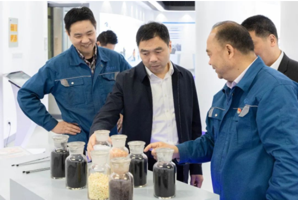 桐鄉市副市長蒞臨雙箭股份 