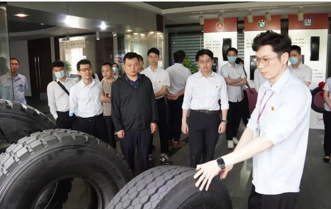 廣墾橡膠集團和萬力輪胎聯合舉辦主題團日活動