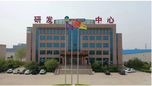 此外，據(jù)了解，廣饒縣加強(qiáng)了科技服務(wù)保障，通過全方位、多渠道了解企業(yè)創(chuàng)新發(fā)展現(xiàn)狀及存在問題，并為華盛橡膠集團(tuán)的該項(xiàng)目提供了一站式的全程跟蹤服務(wù)。