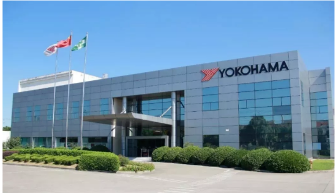 日本輪胎制造商優(yōu)科豪馬橡膠有限公司近日宣布，在中國(guó)成功取締了銷售仿冒其鋁制車輪的商家。優(yōu)科豪馬公司向廣東省佛山市市場(chǎng)監(jiān)督管理總局提起了行政投訴，并向該機(jī)構(gòu)提交了五家公司從事假冒跑車鋁制輪轂、仿造其“ADVAN Racing”輪轂的相關(guān)信息。
