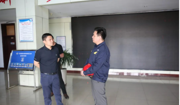 白春雷還要求政府相關部門做好企業服務保障工作，科學統籌安排，優化要素資源分配，精準發力紓困解難，助推企業快速發展。