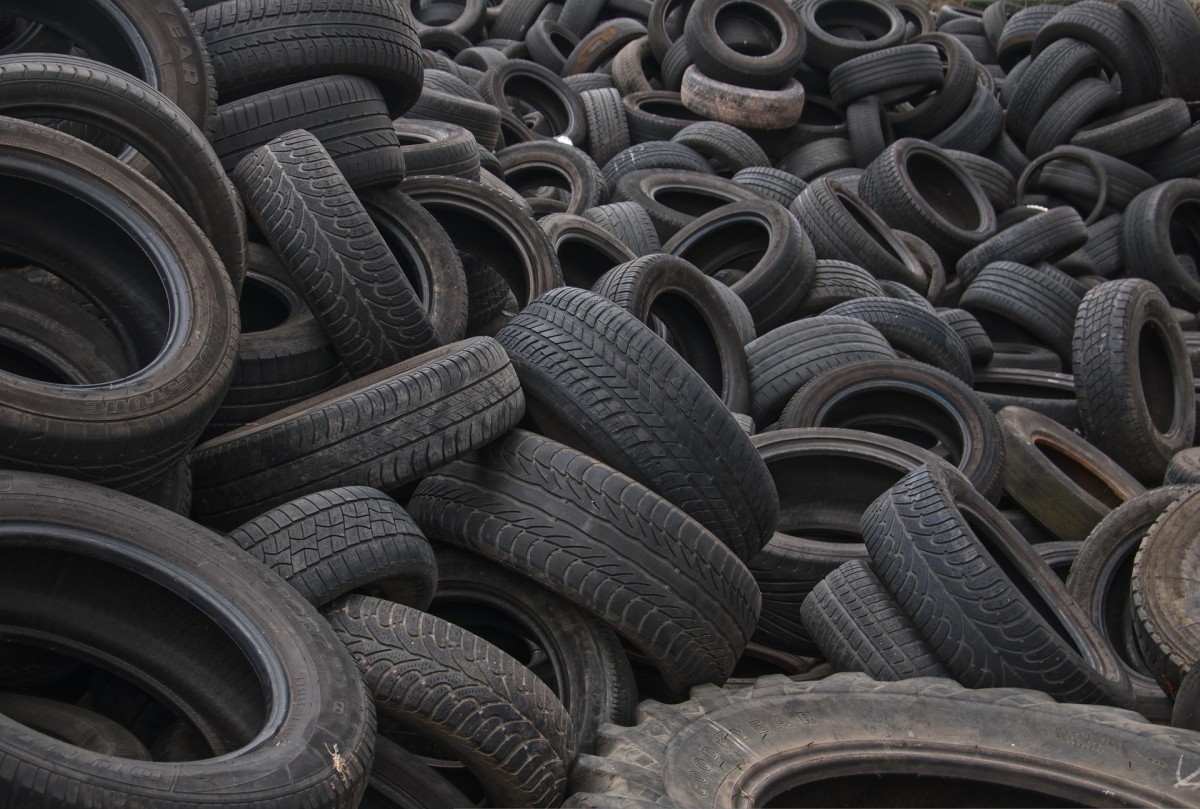 德國(guó)輪胎回收商Pyrum Innovations AG宣布與蘇伊士回收英國(guó)有限公司(Suez recycling and recovery UK Ltd)達(dá)成合作協(xié)議，計(jì)劃在英國(guó)興建首座報(bào)廢輪胎(ELT)熱解工廠。