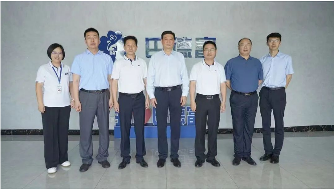 中國涂料工業協會會長劉普軍一行到巴德富集團調研