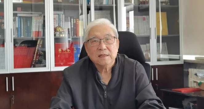在論壇上，兩位中國工程院院士分別發來視頻致辭，給輪胎界的工程技術人員寄予了深情的祝福。