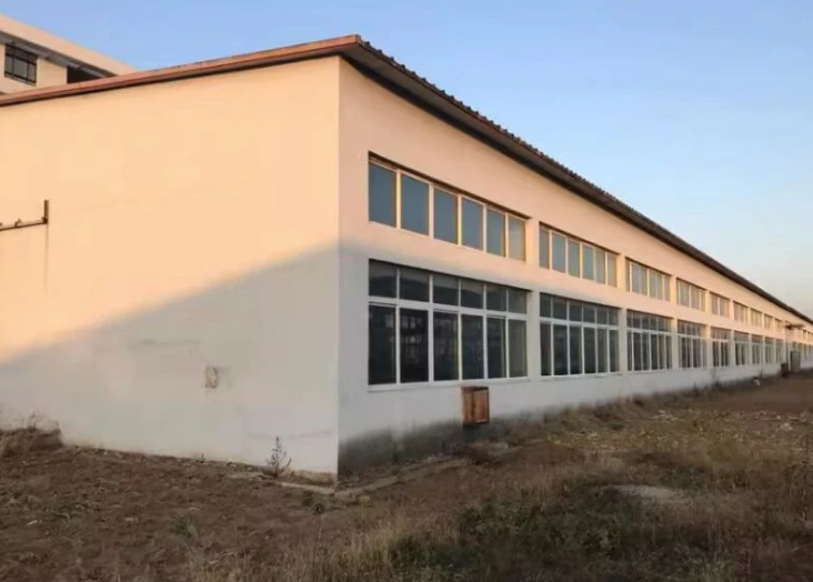 遼寧省分公司華融資產管理股份有限公司近日發布一則公告，宣布將于7月26日舉行一場公開拍賣活動。拍賣標的為遼寧萬來輪胎有限公司以物抵債的資產。