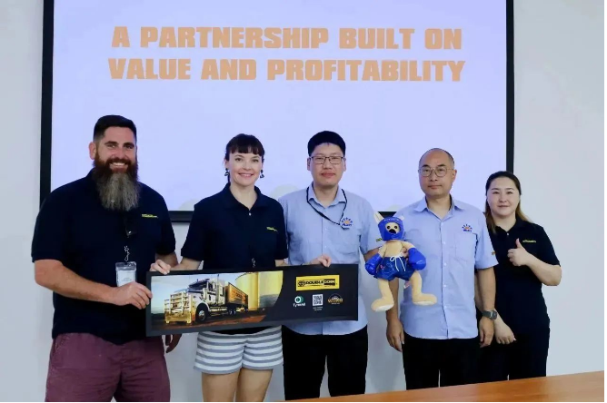 雙錢公司還表示，通過與各國客戶的密切合作，他們將更好地了解國際市場的新趨勢，持續優化產品設計和制造流程，根據客戶需求改進產品質量和服務，為海外銷售打下堅實的基礎。這次訪問為雙錢和Tyres4U之間的合作關系注入了新的活力，也為雙錢在全球市場上的發展提供了更多機遇。