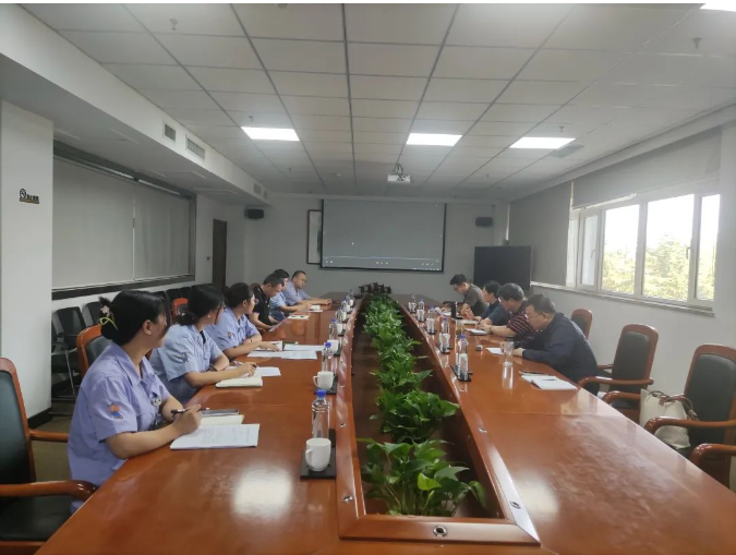 此次調研的重點企業包括東營市的華盛輪胎集團、昌豐輪胎、金宇輪胎、永盛橡膠、方興輪胎和中一橡膠，濰坊市的昊華輪胎、躍龍橡膠、銀寶輪胎、福麥斯輪胎，青島市的賽輪集團和雙星輪胎，威海市的三角輪胎、浦林成山、中威橡膠、君樂輪胎，以及煙臺市的玲瓏輪胎。