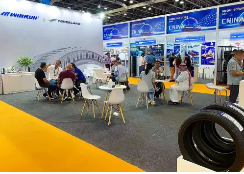 AUTOMECHANIKA DUBAI 2023一如既往地吸引了來自世界各地的知名品牌，向成千上萬的供應商、消費者和行業專業人士展示了最新的產品和技術，因而在中東汽車后市場領域享有盛譽。