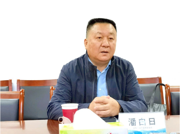 潘白日對中國涂料工業協會一直以來對江西省涂料行業協會的支持表示感謝，并介紹了江西省涂料行業協會的組織結構和發展歷程。他表示，希望未來能夠繼續得到中國涂料工業協會的大力支持，加強雙方的合作，促進涂料行業的配套建設，走上健康、高質量發展的道路。