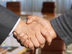 智能輪胎新時代：博世與倍耐力達成合作協議