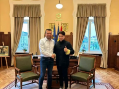 首佳科技計劃海外建廠，遠赴歐洲考察！